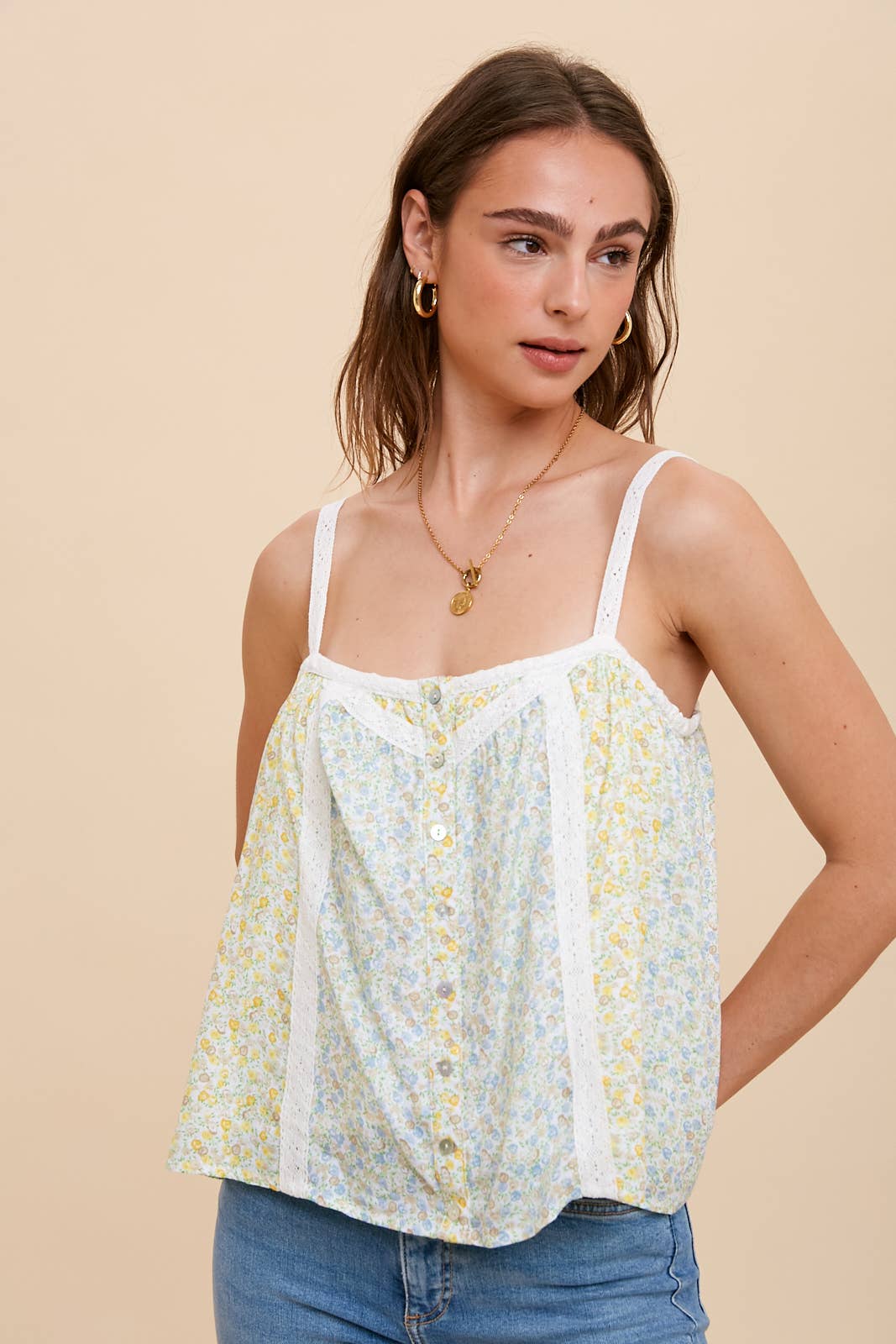 LACE ACCENTED FLORAL CONTRAST PANEL BUTTON TOP