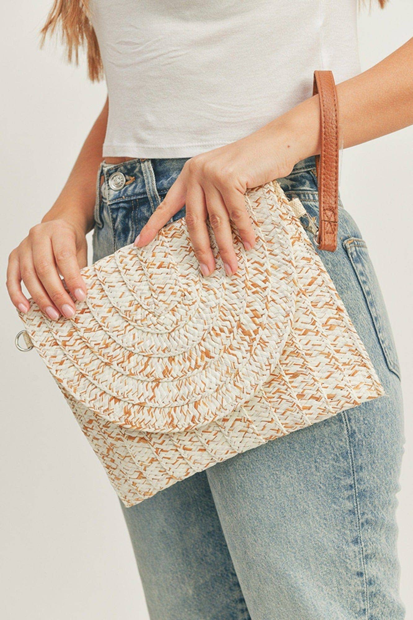 Janie Straw Clutch/Crossbody