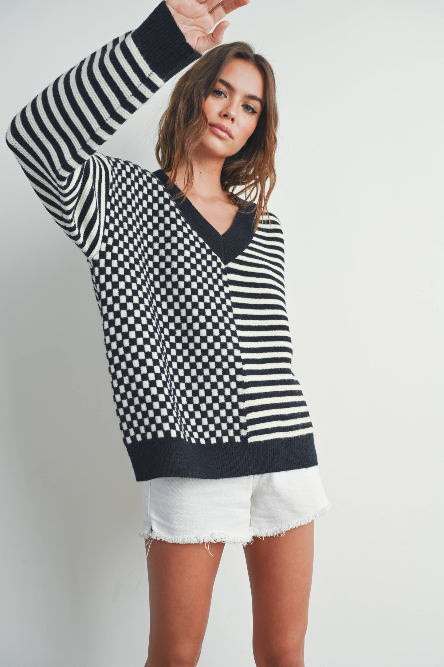 FRENCHY CHECKER SWEATER