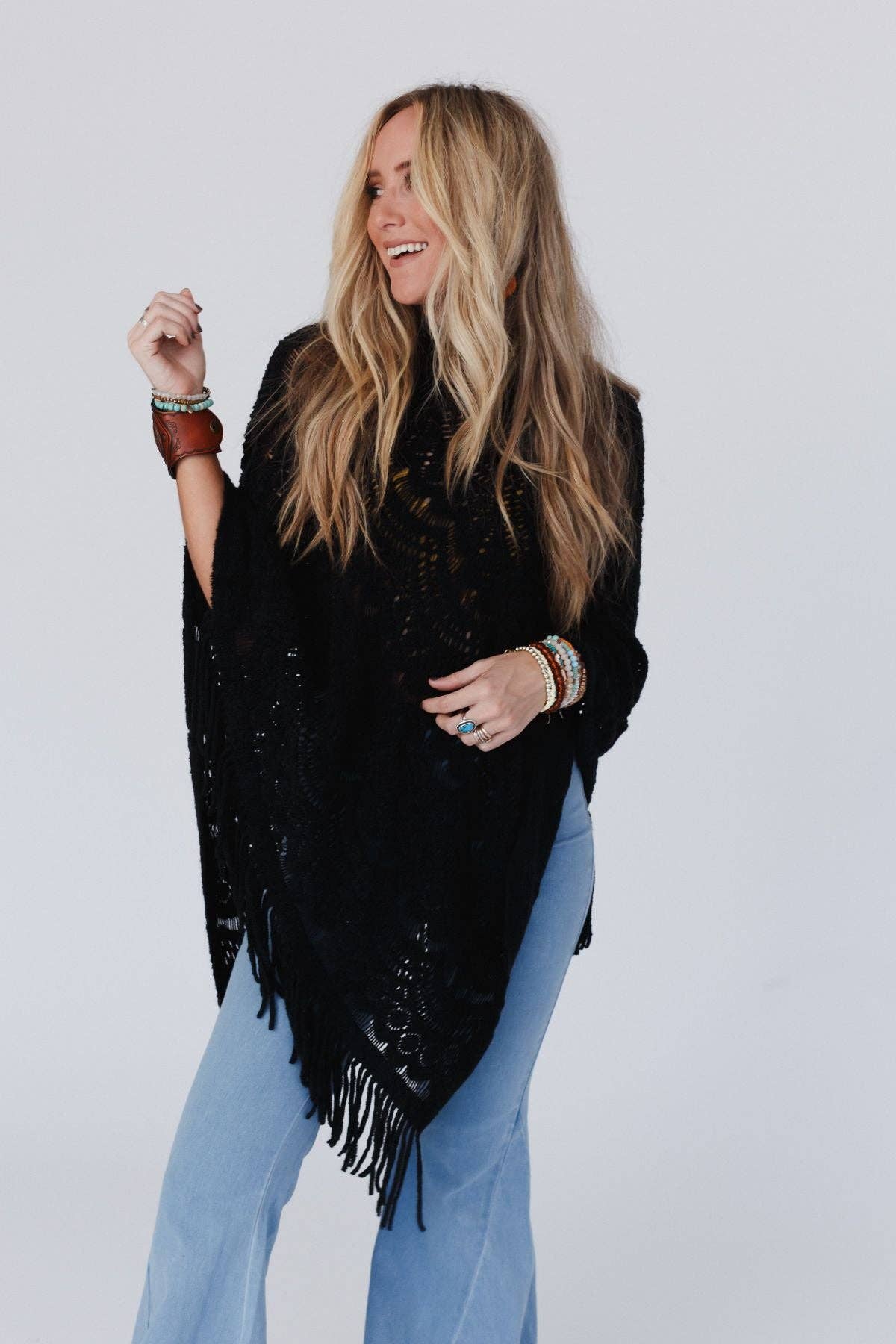 Sea Beyond Lace Poncho - Black