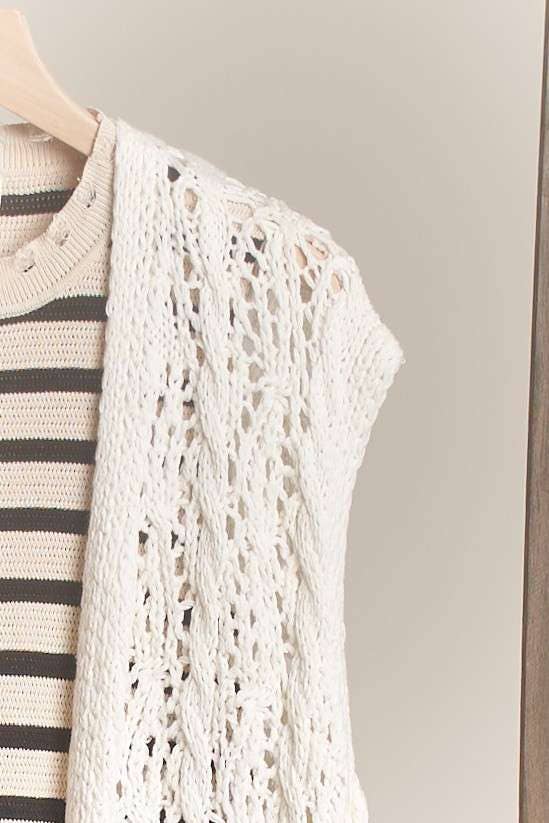 Sleeveless Crochet Long Cardigan with Fringe