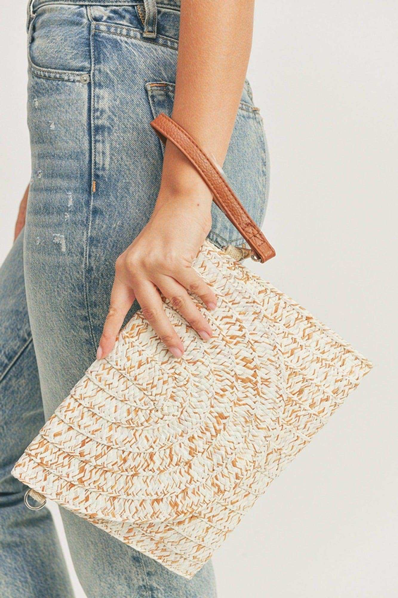 Janie Straw Clutch/Crossbody