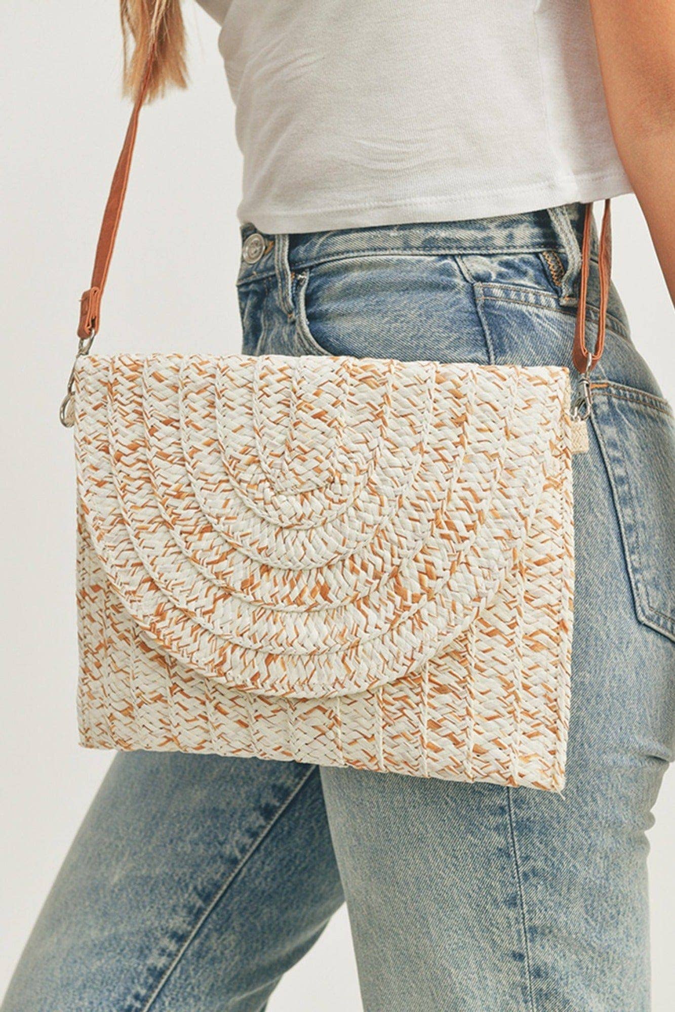 Janie Straw Clutch/Crossbody