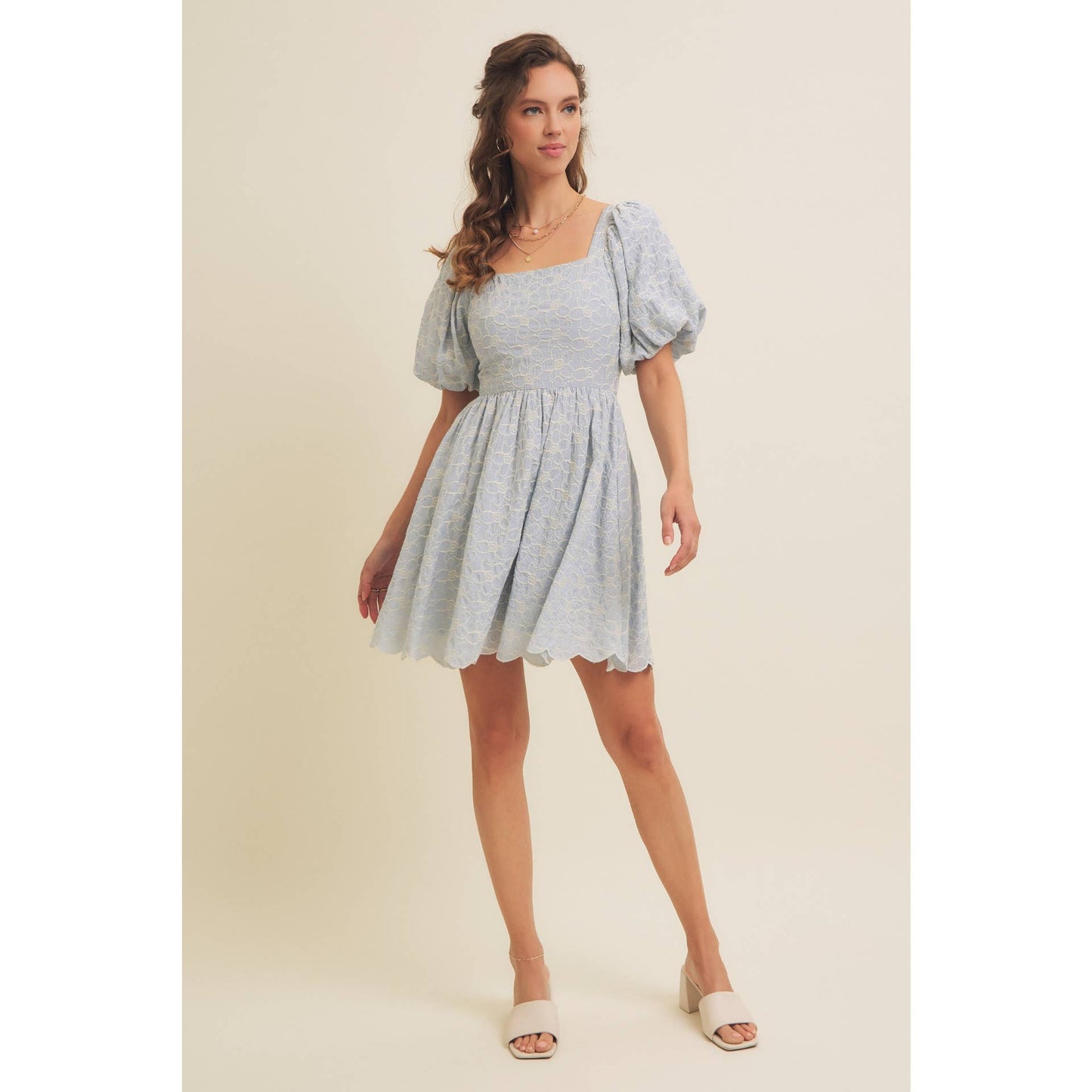 FLORAL EMBROIDERY BUBBLE SLEEVED MINI DRESS